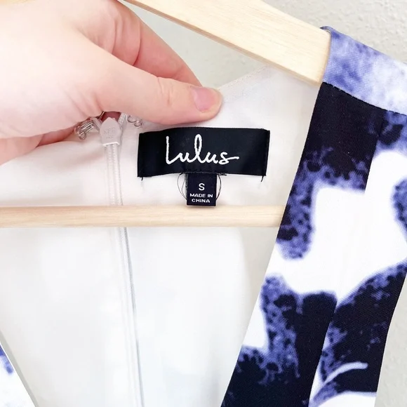 NWT Lulus Seeing Chic Blue and Ivory Print Skater Dress - Picture 7 of 10